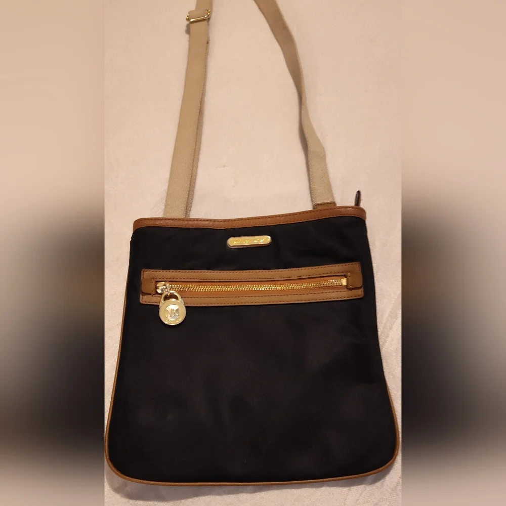 Michael Kors Black and Brown Crossbody Bag - Picture 2 of 13